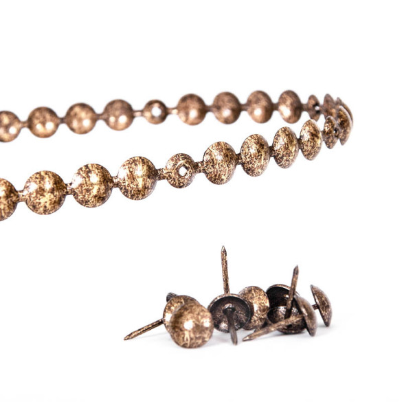Bande de clous tapissier Lentille Fer Or vieilli 9,5 mm + 20 clous