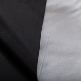 Doublure thermique rideau noir 60g/m² 150 cm